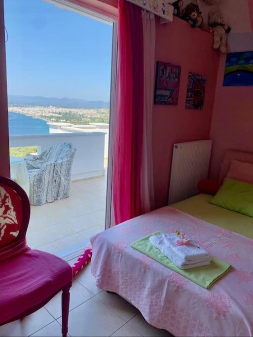 Marine'S Lux Villa:Golden Sunset Каламата Экстерьер фото
